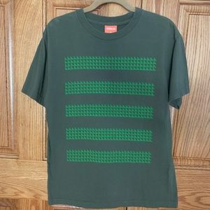 Men’s Medium Kicks HI T-Shirt